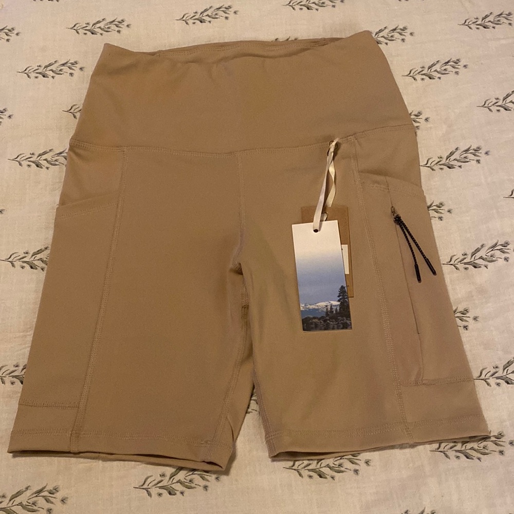 Bearpaw Outdoors Performance Shorts